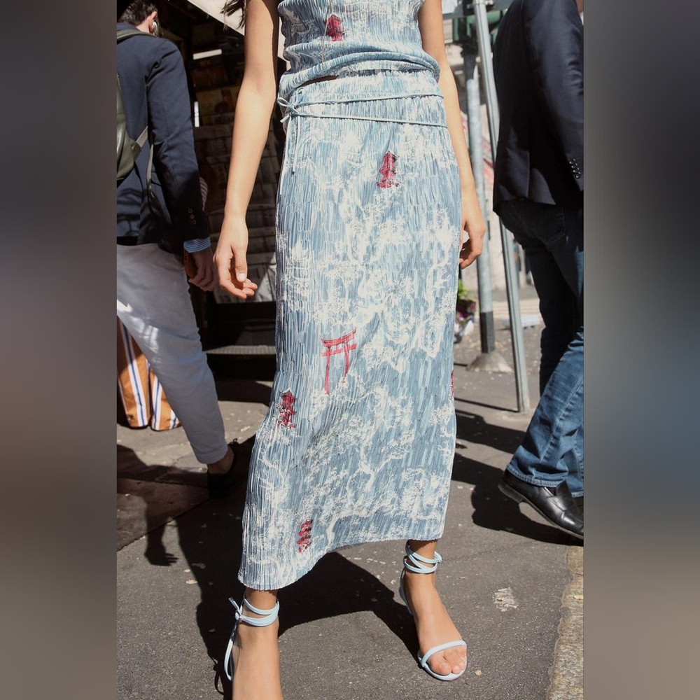 PRINTED PLEATED MIDI SKIRT